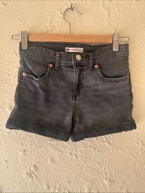 Levi’s Girls Girlfriend Jean Shorts 🌞 size 10